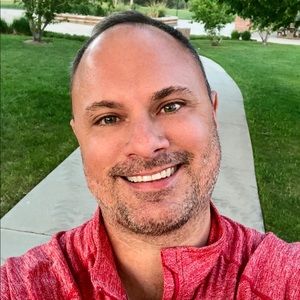 Meet your Posher, Jason